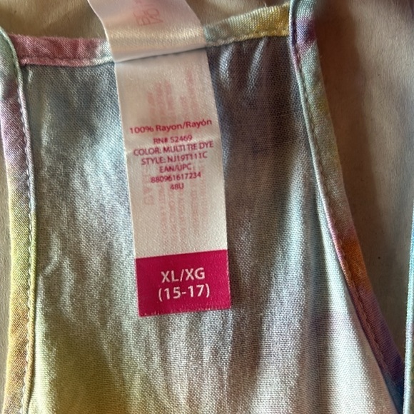 EUC tie dye tank top swing cut by No Boundaries size Youth XL layering piece - Picture 6 of 9